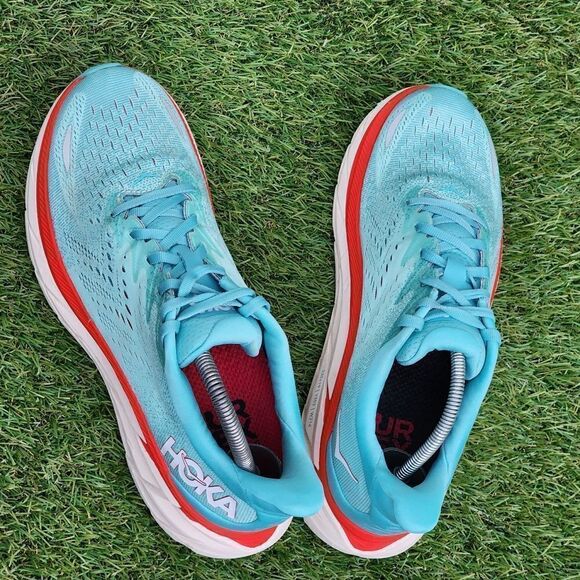 HOKA CLIFTON 8 - Womens Athletic Shoes - SIZE 9.5B - Picture 7 of 9
